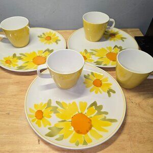 Vintage 1970's James Roberts Cera-Stone Cups and Plates Set DOLLY 3152-KI Japan